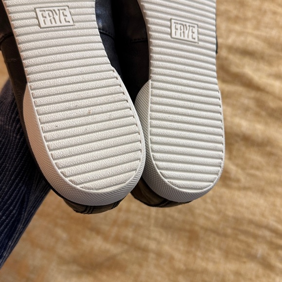 Frye black leather flats - Picture 13 of 17